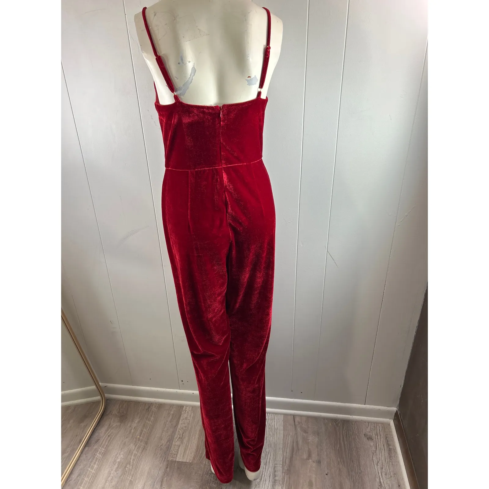 Laundry by Shelli Segal Womens Red Velvet Straight Leg Jumpsuit. Size 10. NWOT - Image 4