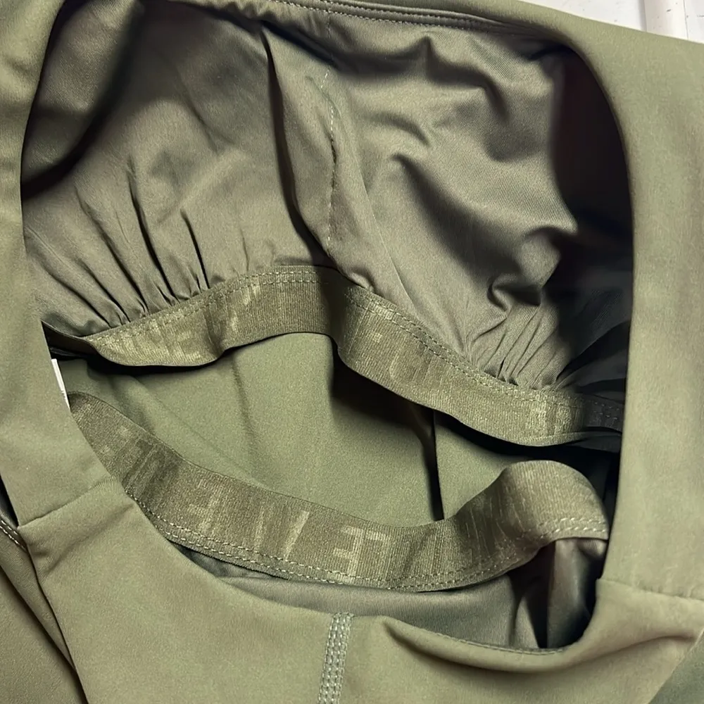 NWT Anne Cole Active Scoop Neck Tank Top Women's M Green - Image 5