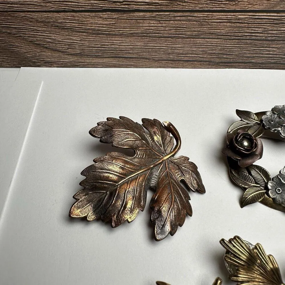 Rustic Metal Autumn Fall Leaf Brooch Pin Lot Of 4 Leaves Great For Thanksgiving - Image 4