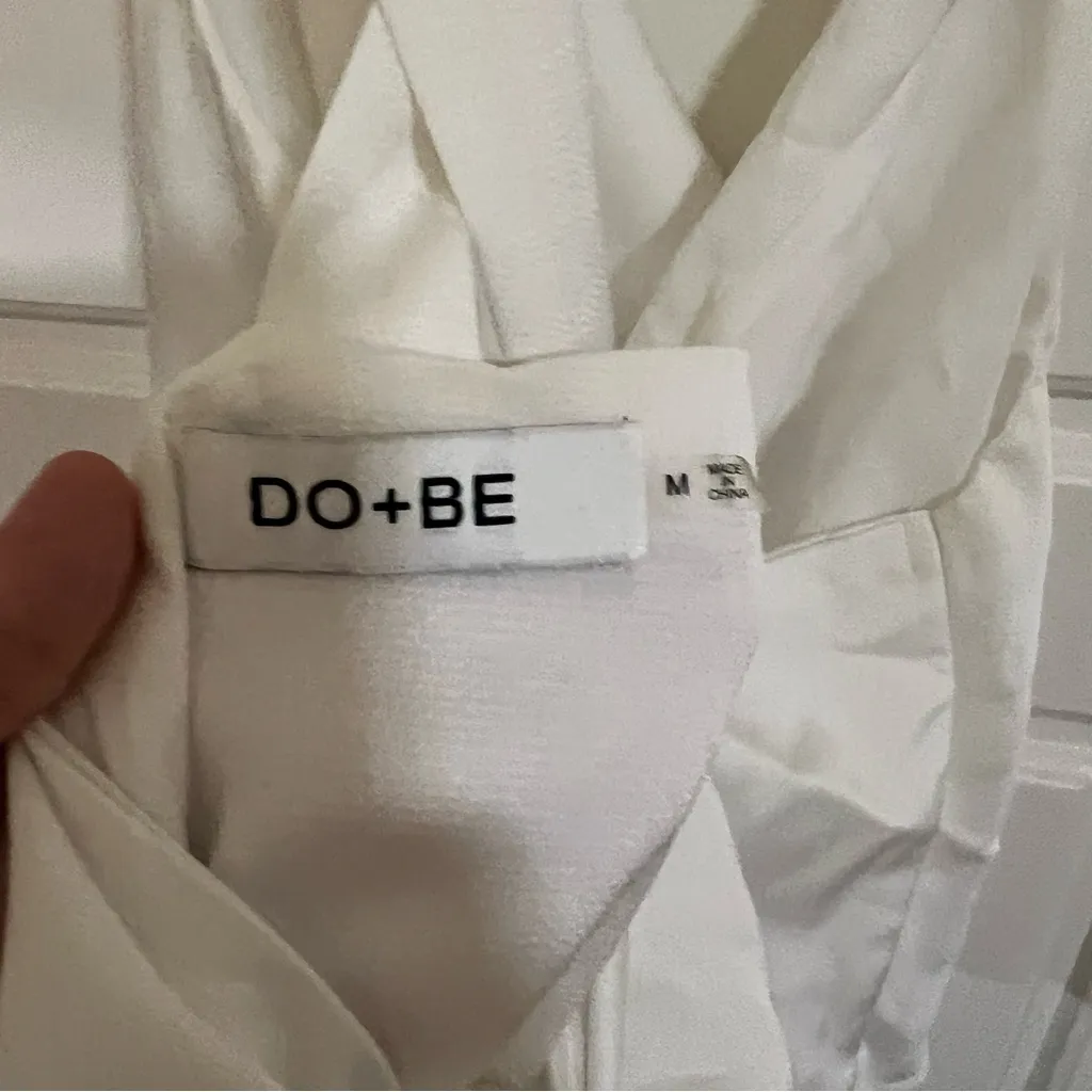 DO+BE  White Cowl Neck Top - Image 5