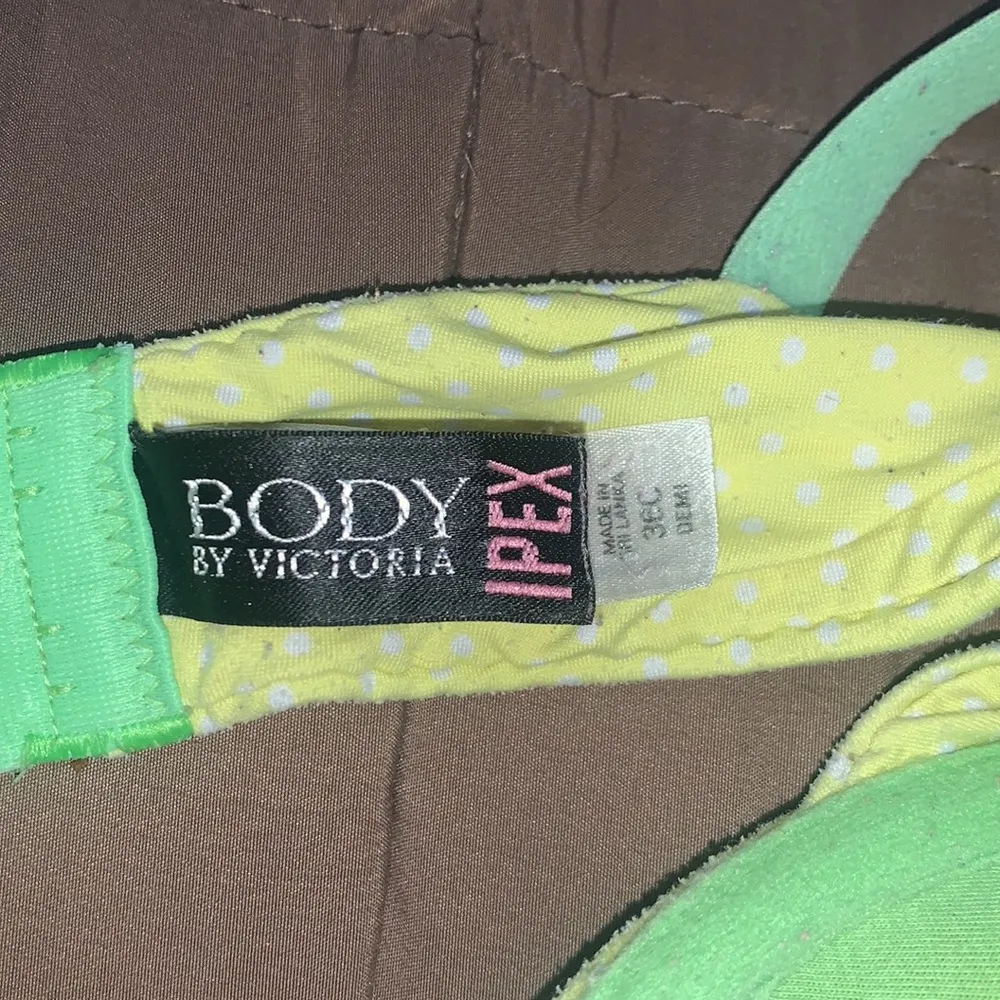 Victoria’s Secret bra - Image 4