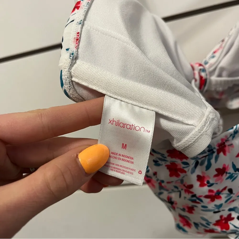 Xhilaration White Floral Front Tie Bikini Swimsuit - Image 7