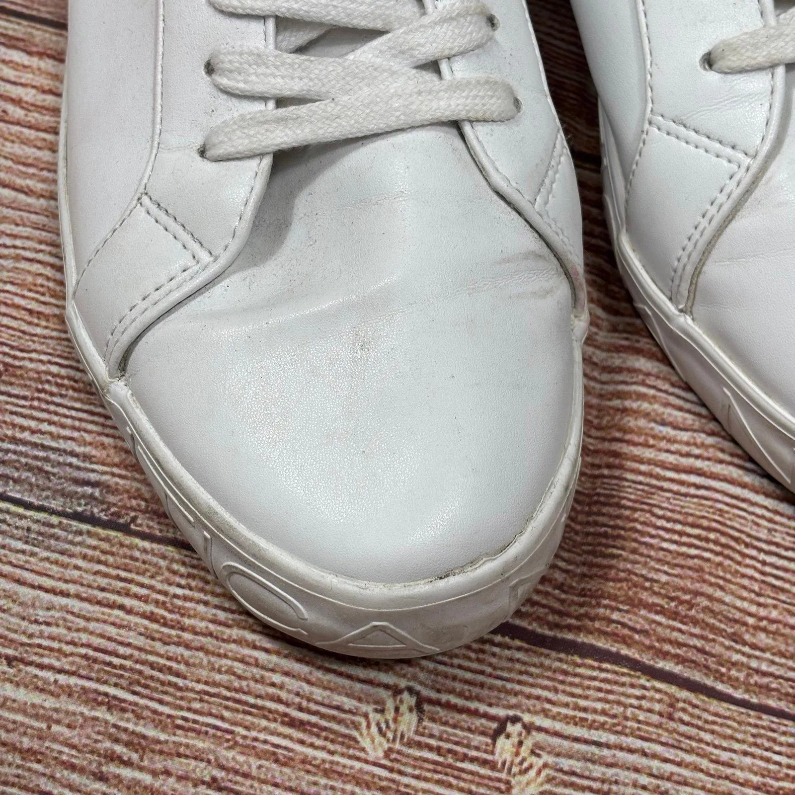 Nautica White and Red Casual Sneakers Womens Size 10 - Image 2