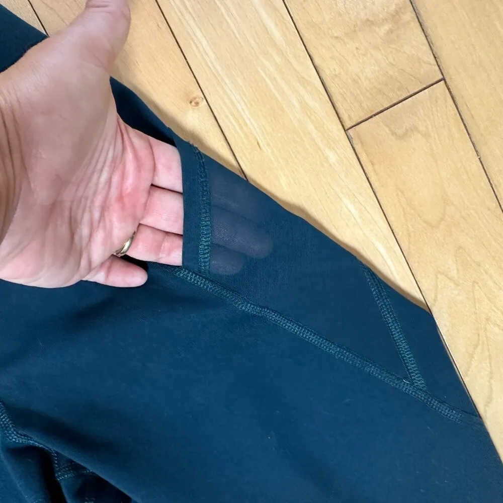 OLD NAVY ELEVATE Mesh Detail Go-Dry Dark Teal Green Leggings w Pockets size XS - Image 3