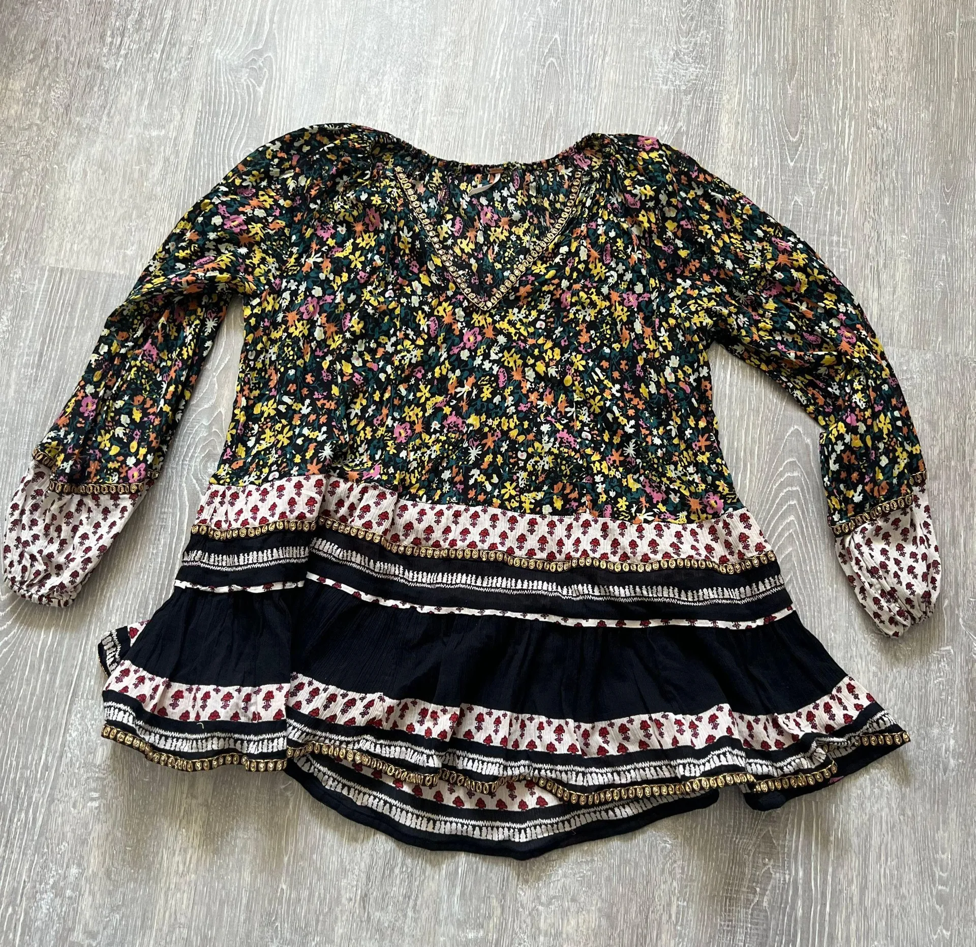 Gardenia Tunic Top - Image 3