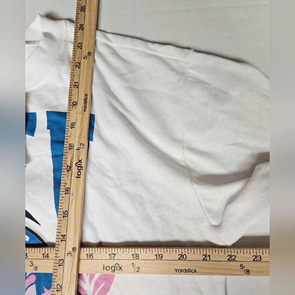 Rue 21  MTV‎ Medium White Crewneck - Image 8