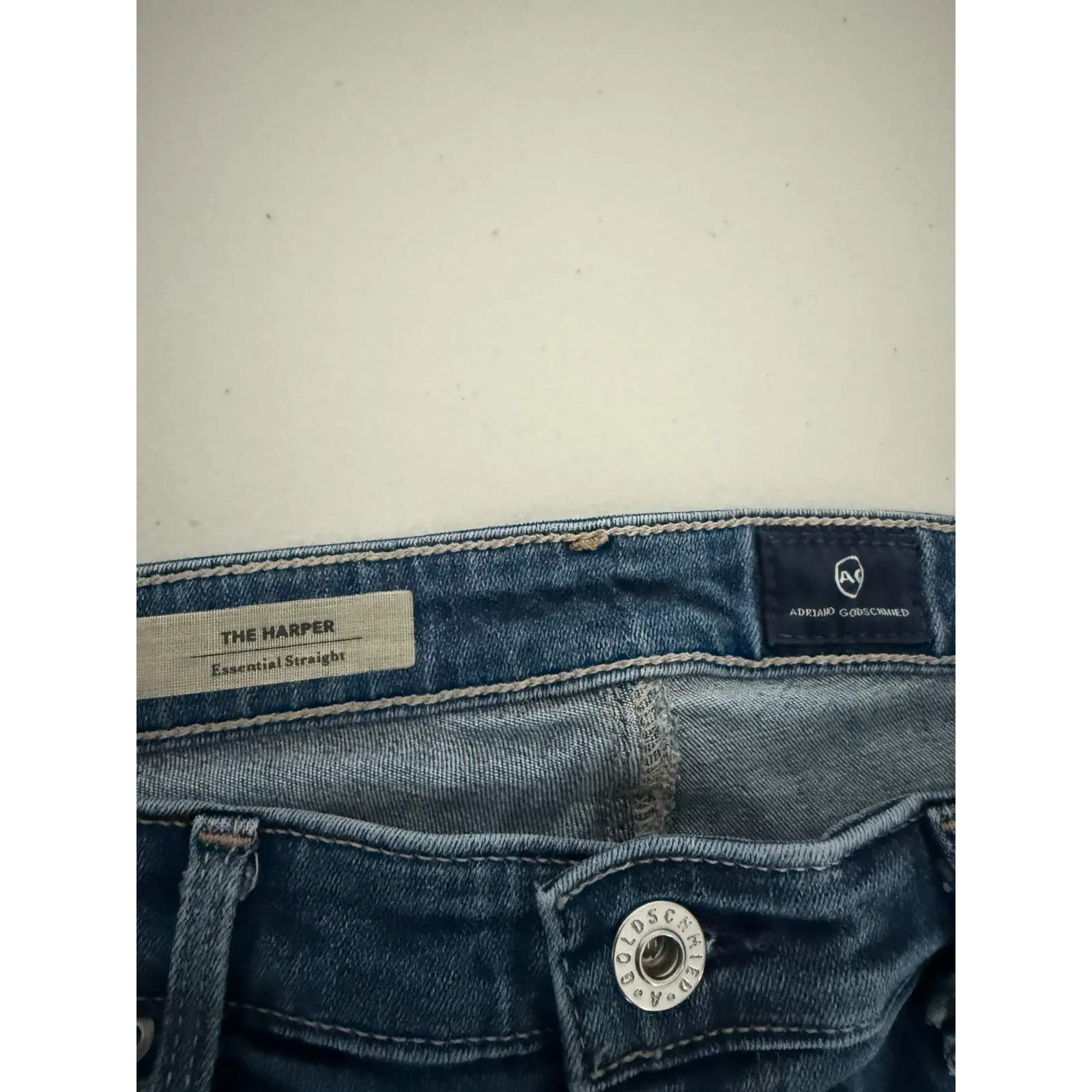 Women's AG Adriano Goldschmied The Harper Essential Straight Mid Rise Jeans 28R - Image 3