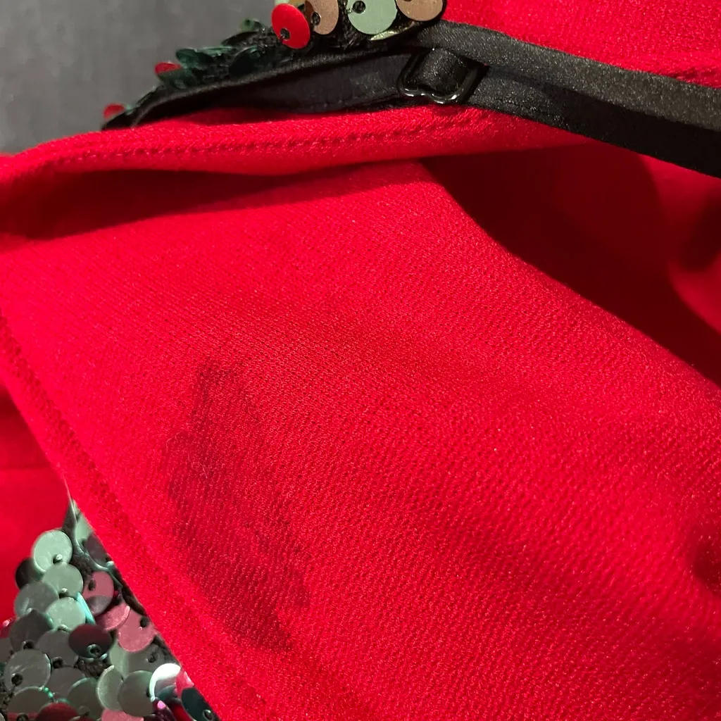 Vibrant Red Sleeveless Dress - Image 4