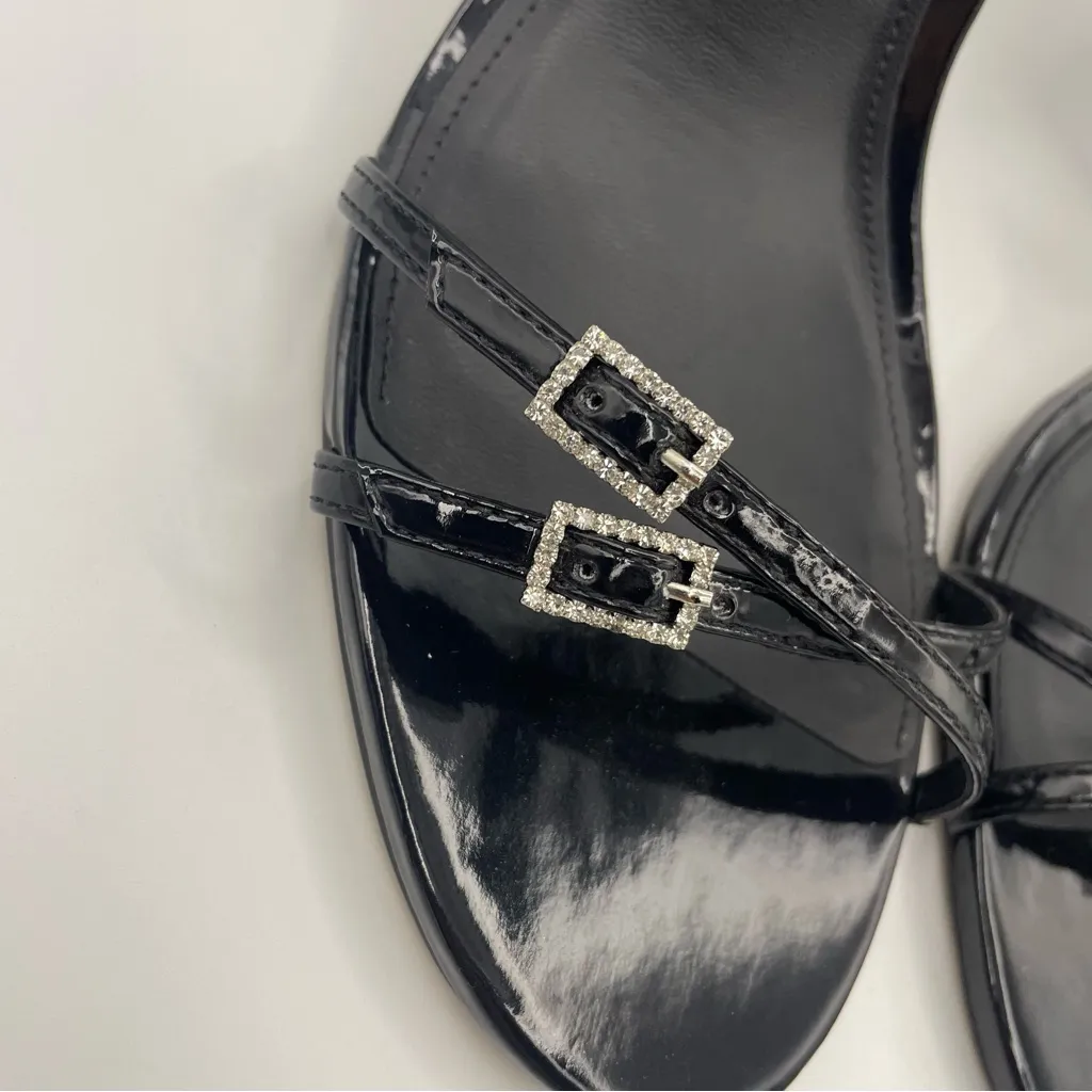 Aqua patent leather black strappy heel sandals women’s Size 11B- Bloomingsdales - Image 4