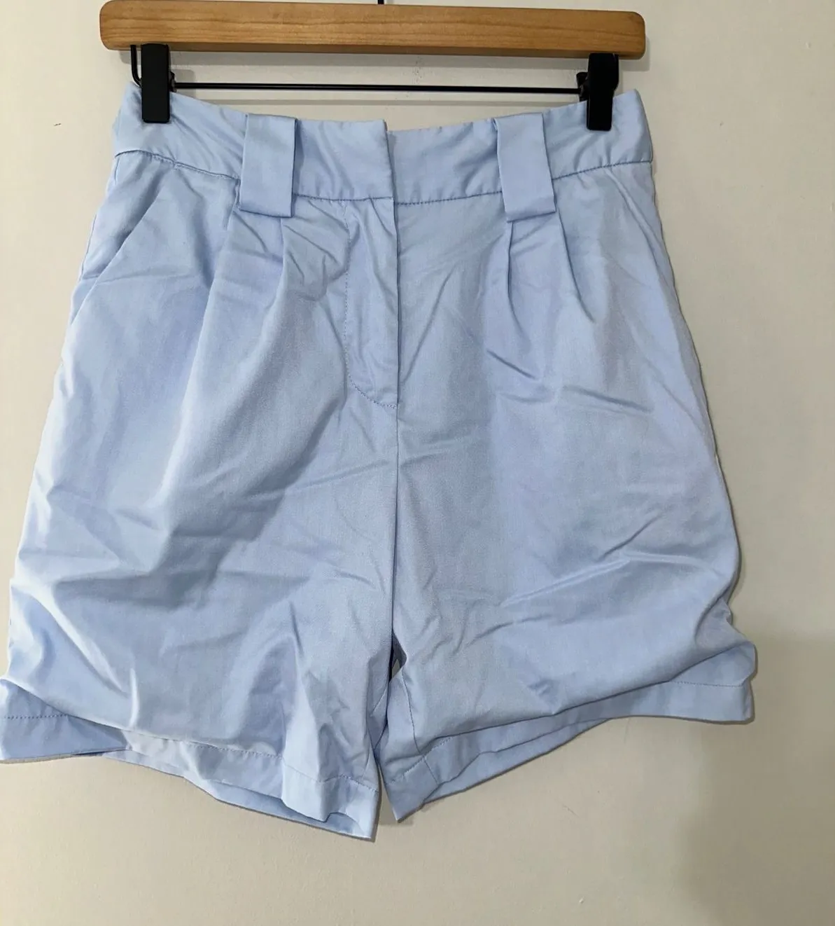 Crescent Women's High Waist Pleated Shorts Light Blue Size Small - Image 1