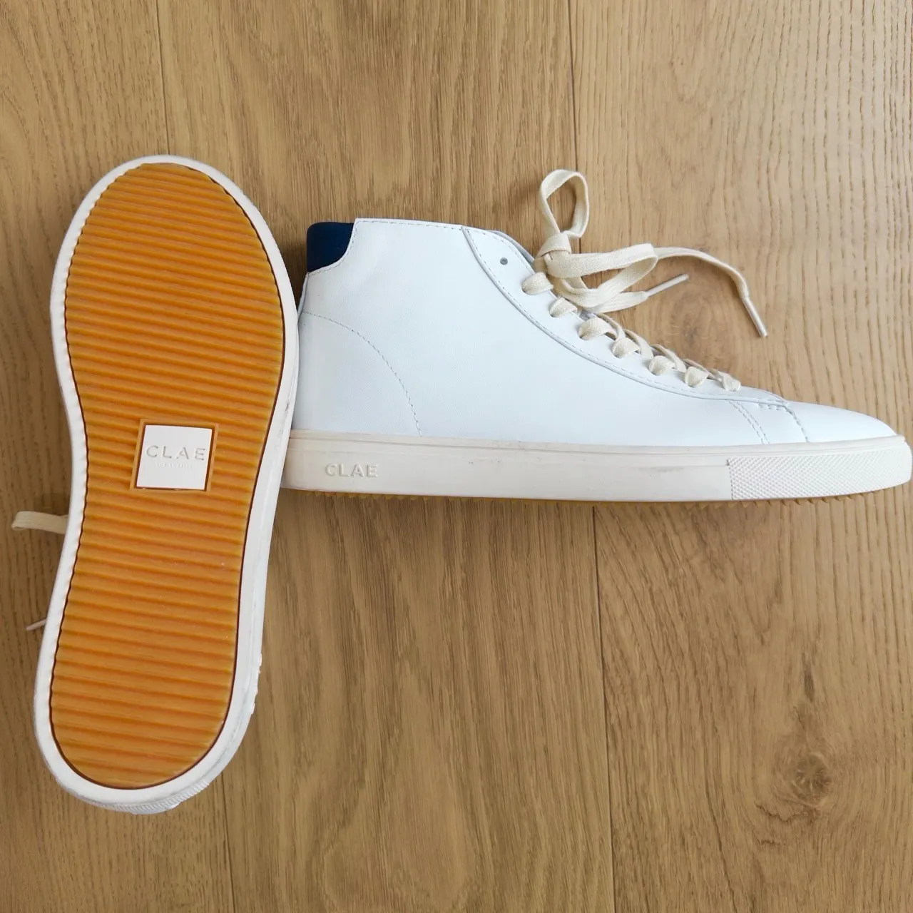 CLAE Los Angeles Bradley Mid White Leather Sneakers Women's Size 8 US Like New - Image 5