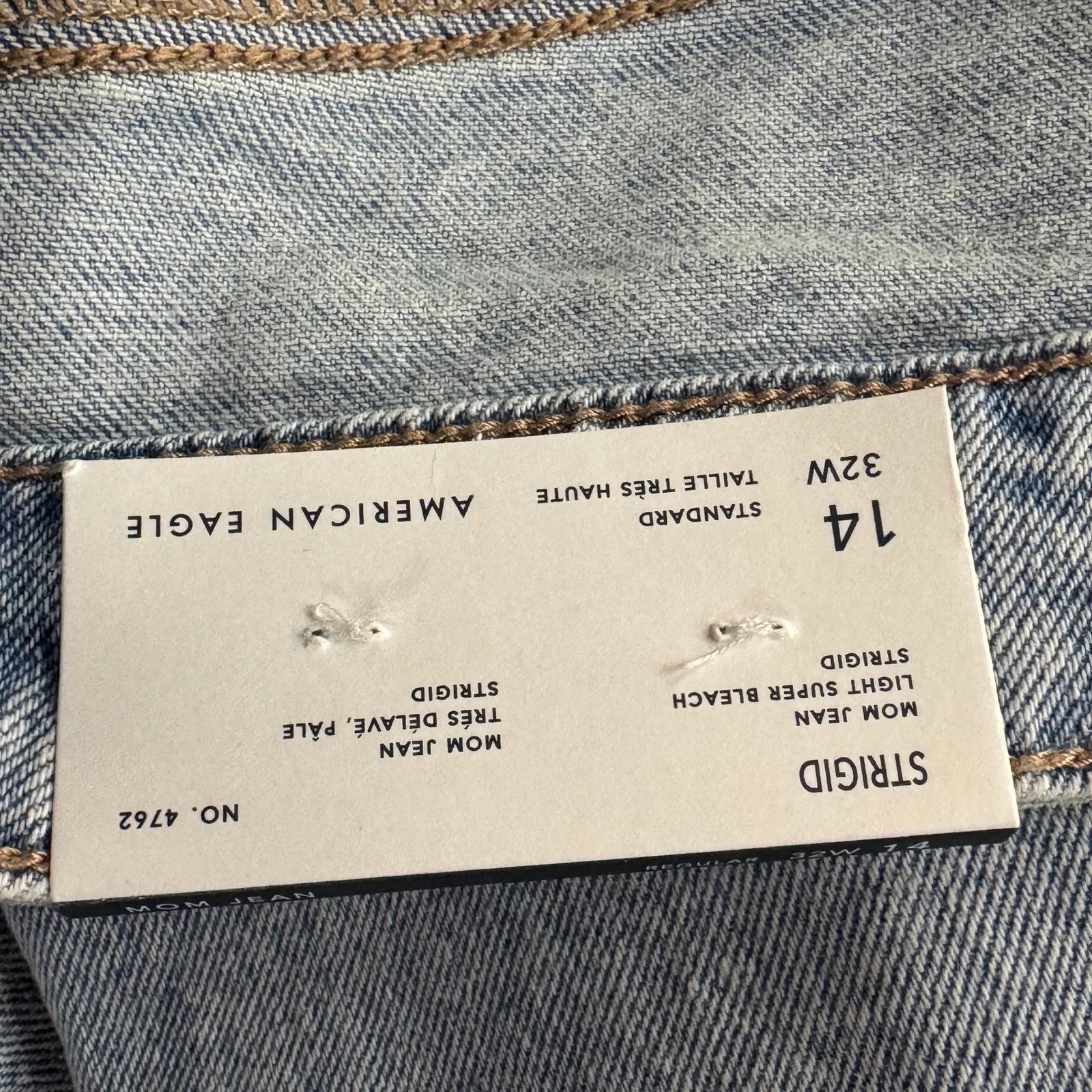 American Eagle SZ 14 Strigid Mom Jeans Super Hi-Rise Distressed Rips Frayed Hems - Image 13