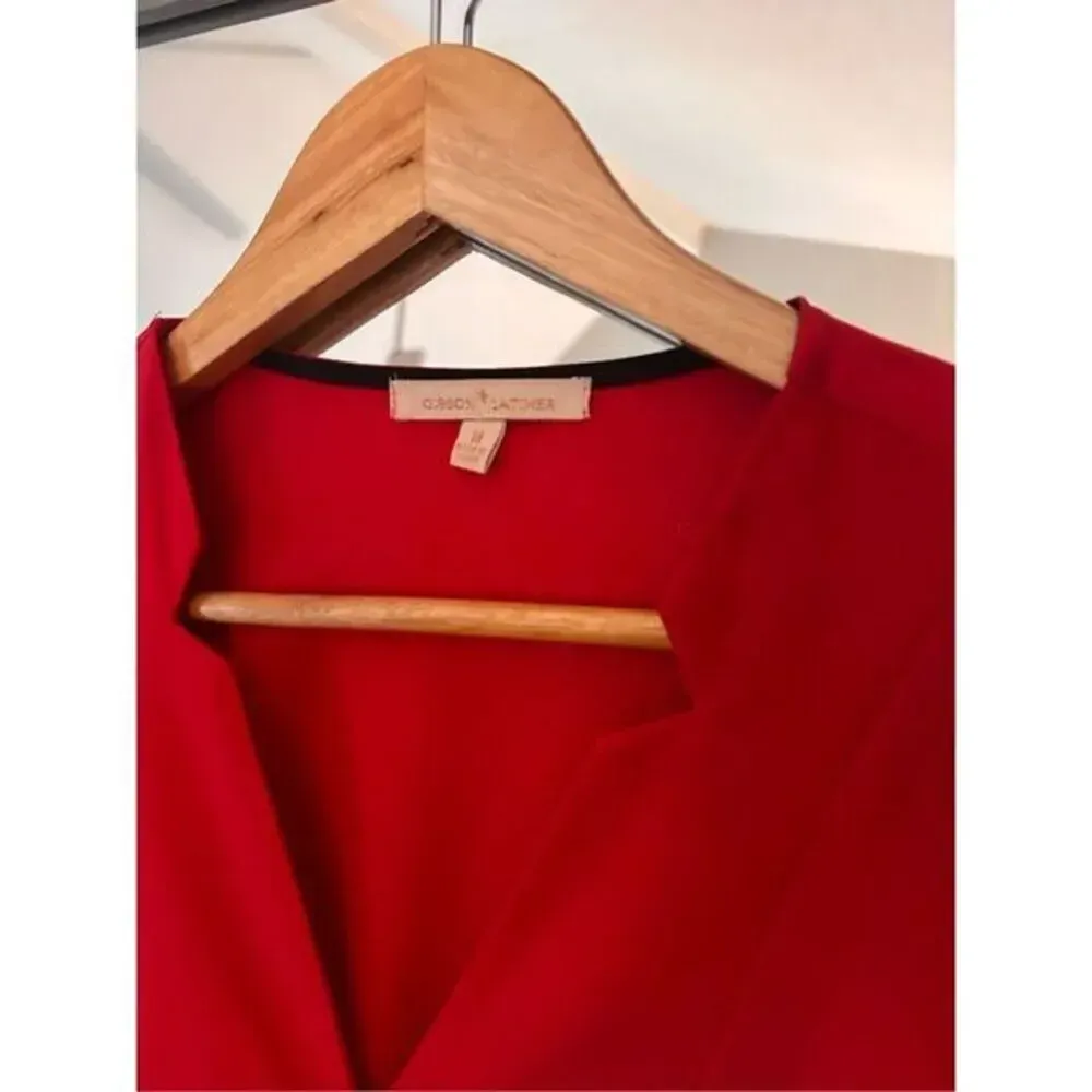 Gibson Latimer Red Sequin Trim Blouse Size Medium - Image 2