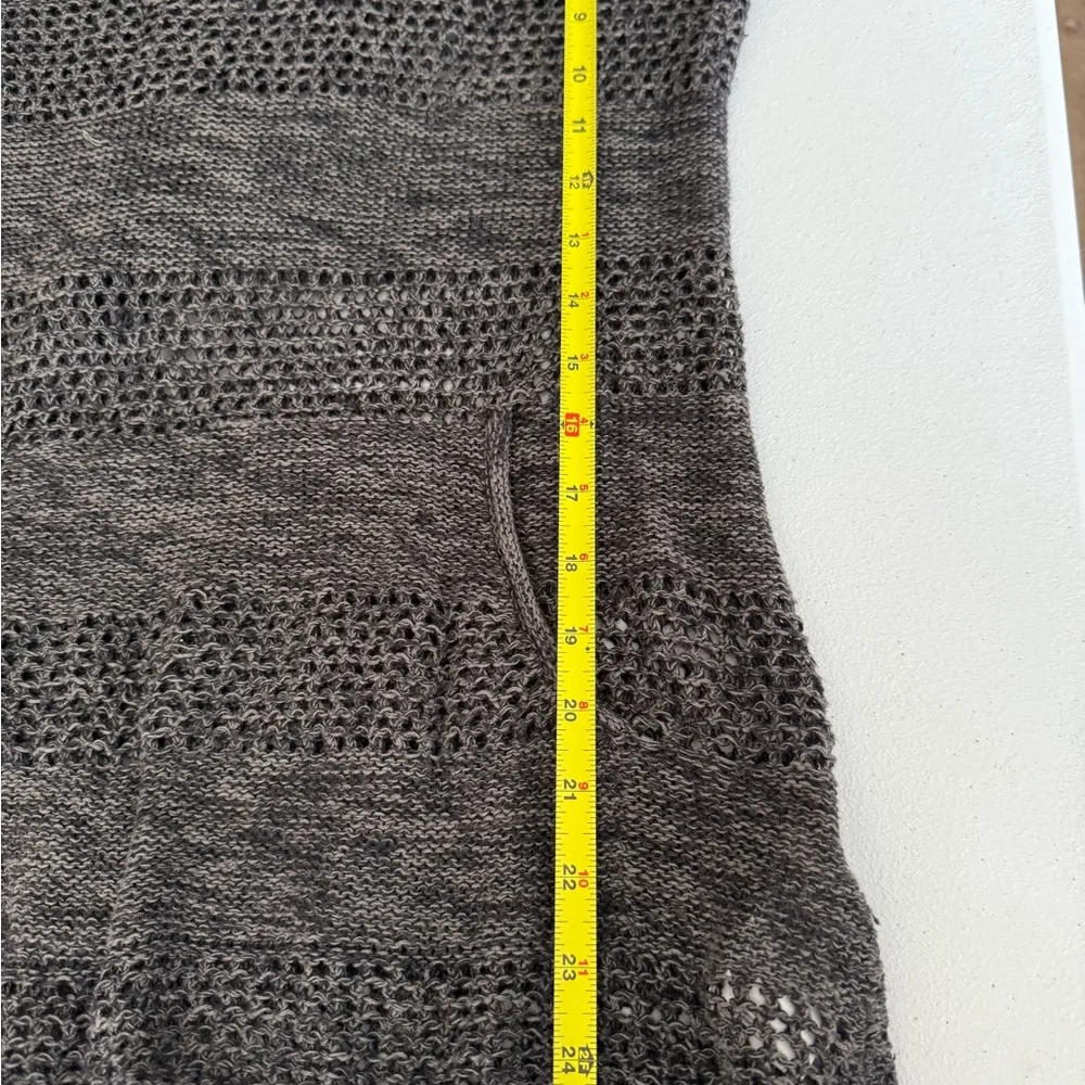 Roxy Large Pullover Knitted Grey Hooded V-neck Long Sleeve  Pocket Sweater - Image 4