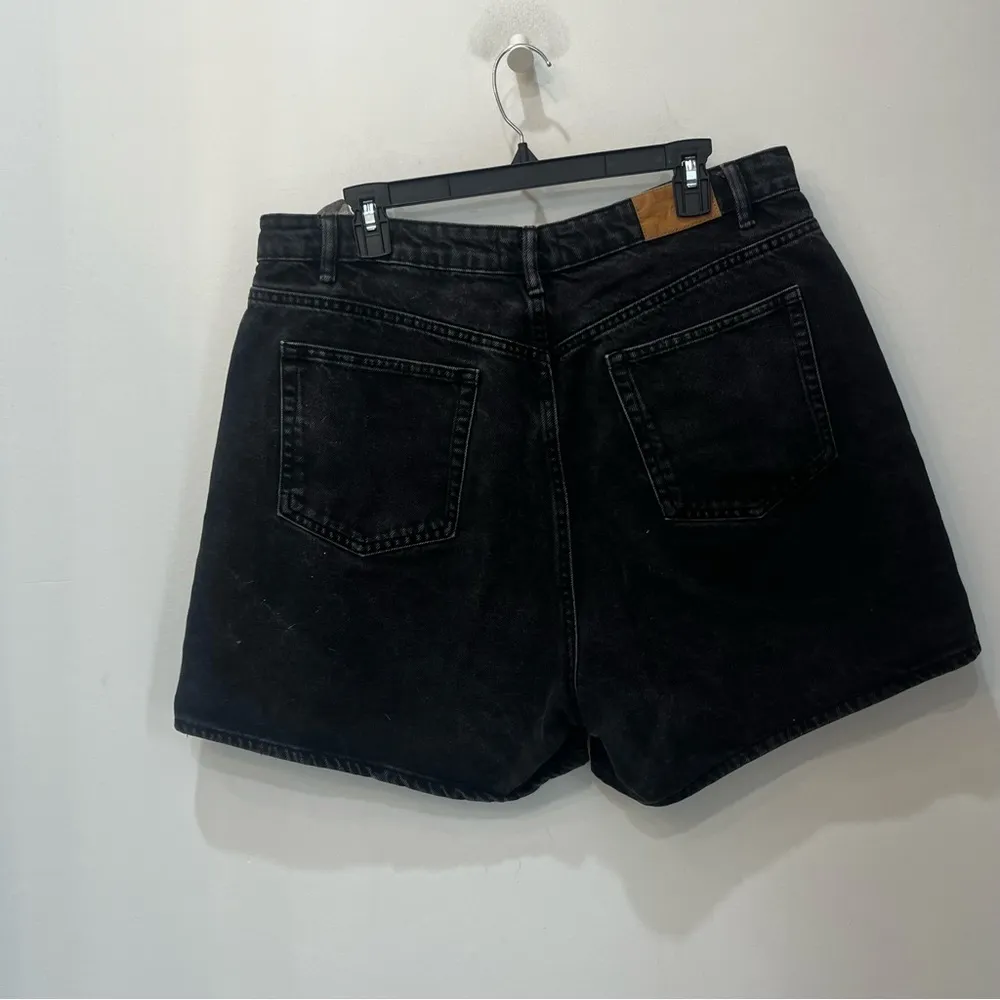 Zara Denim Shorts Duo - Blue and Black size 14 - Image 6