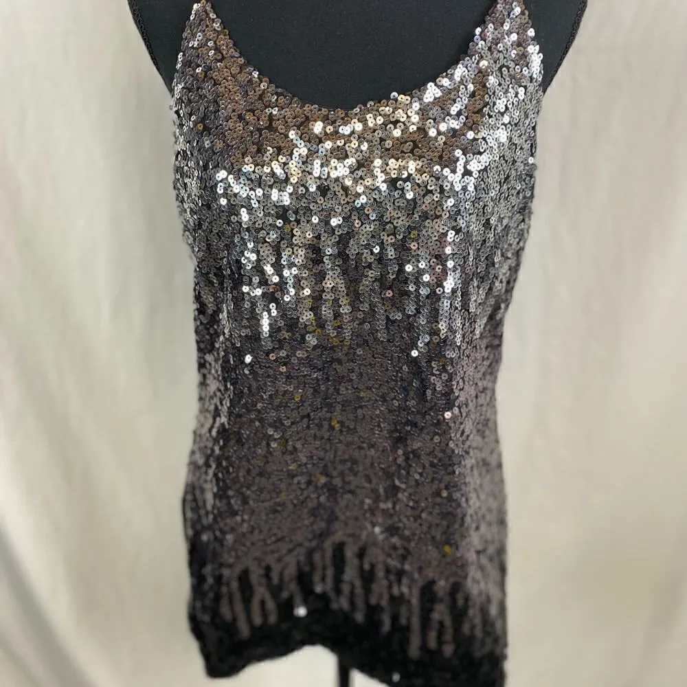 #700 BOUTIQUE Sequined Halter Loose fit Top Silver Size XL - Image 4