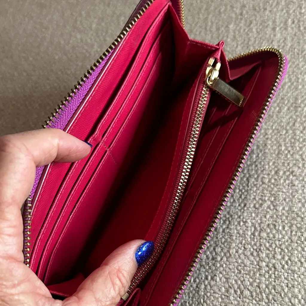 Tory Burch Magenta/Plum Leather Zip-Around Continental Wallet - Image 12