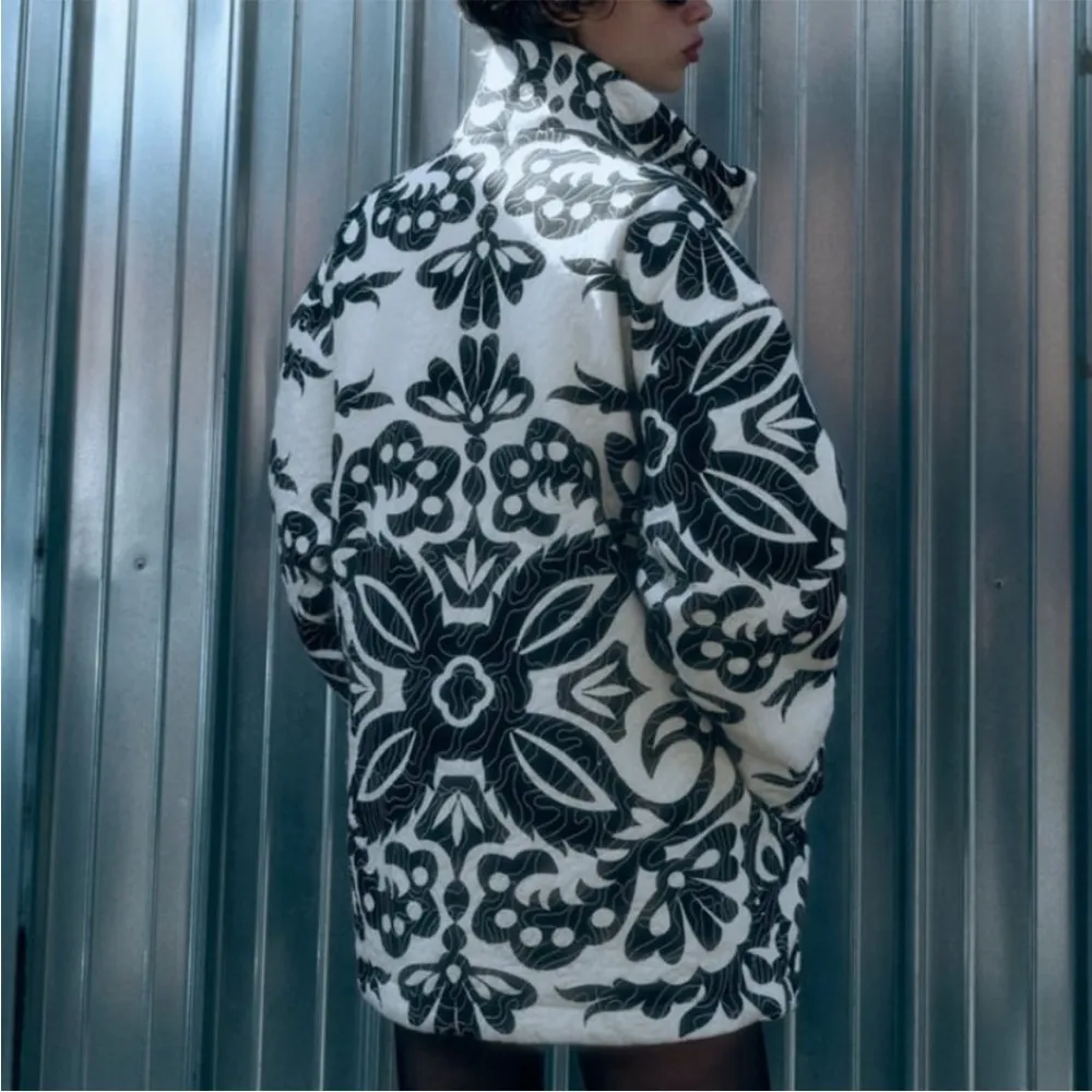 Zara printed quilted jacket - Image 15