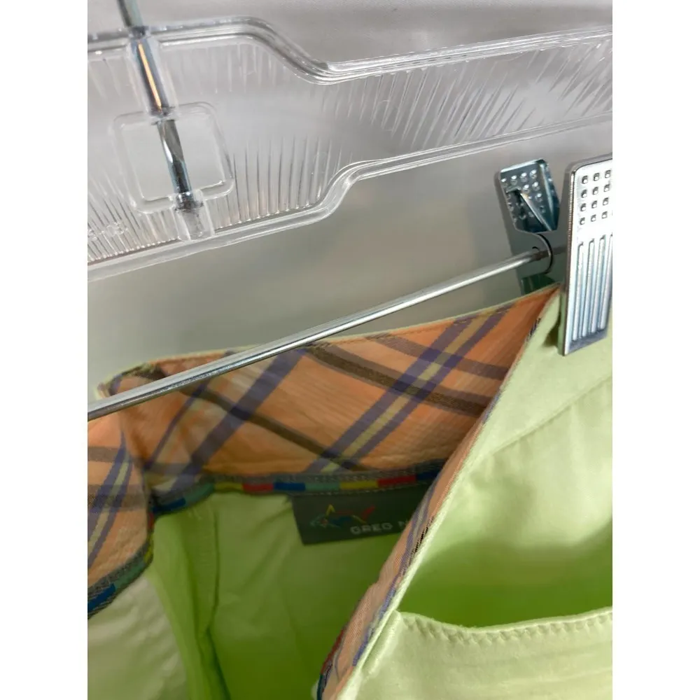 Greg Norman  Light Green Shorts size 8 - Image 2