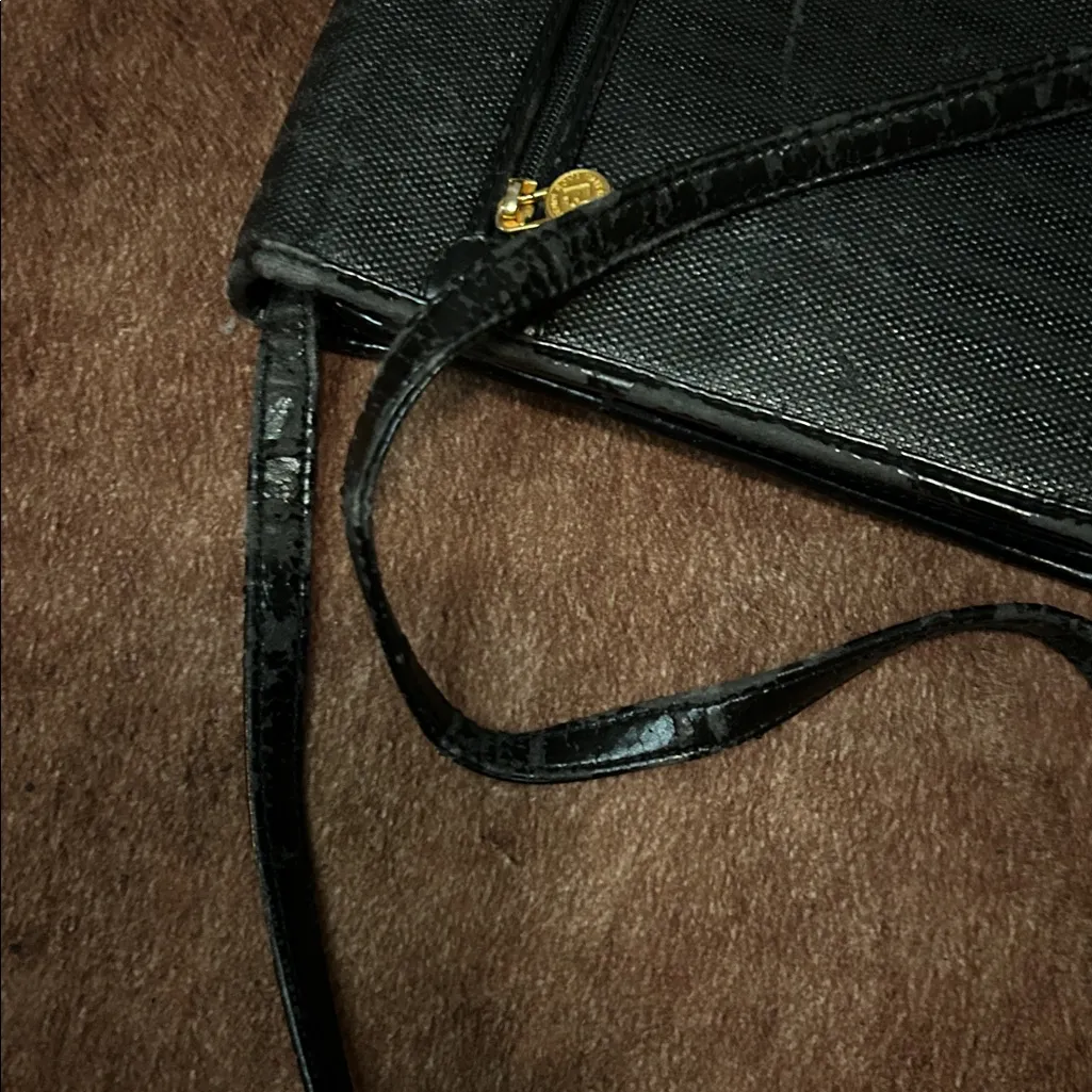 Vintage Fendi black envelope bag clutch crossbody purse - Image 9