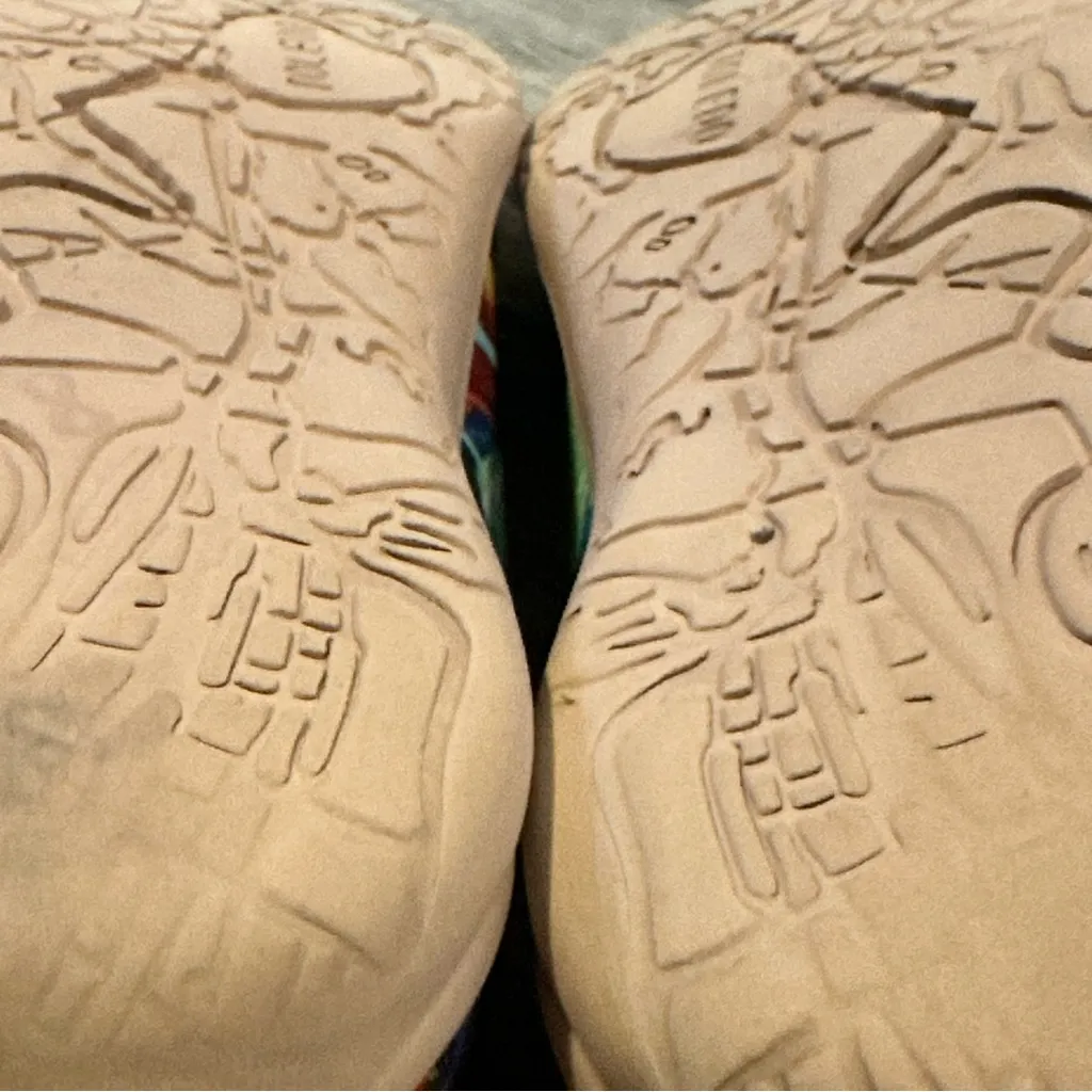 UIN Slip On Shoes Knitted Upper Loafers Girl's Little World Women’s Size 10 Red - Image 7