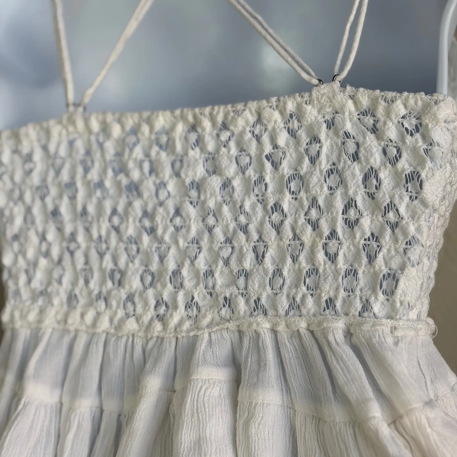 Free People Lace RAdella Cami White Lace Crochet Tiered Sleeveless Boho XS Party - Image 6