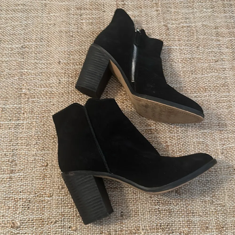 Dolce Vita Seyon Block Heel Almond Toe Zip Leather Ankle Boots Black Sz 9 - Image 3