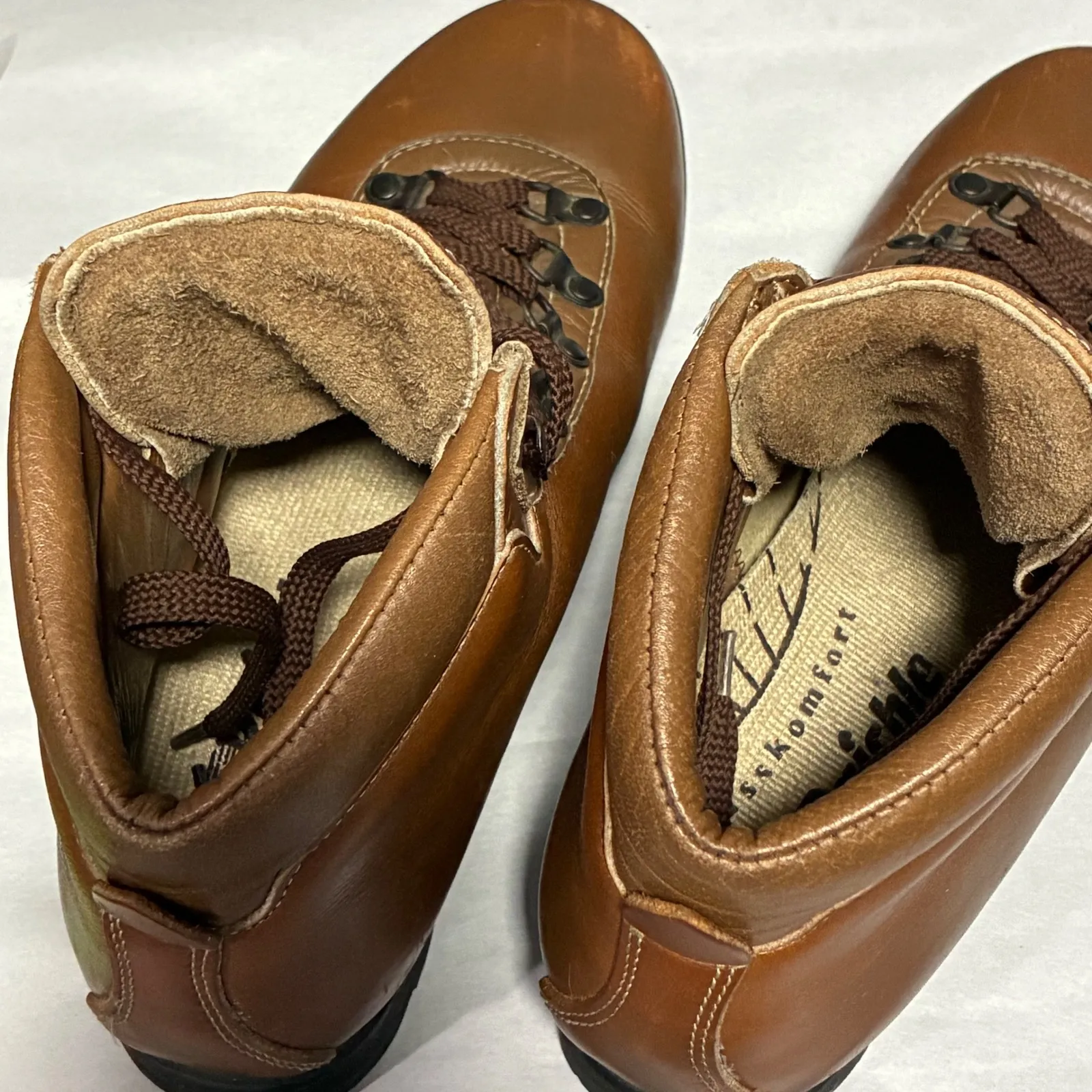 Vintage Raichle Brown Leather Hiking Boots Made in Switzerland Women's Size 8 - Image 6