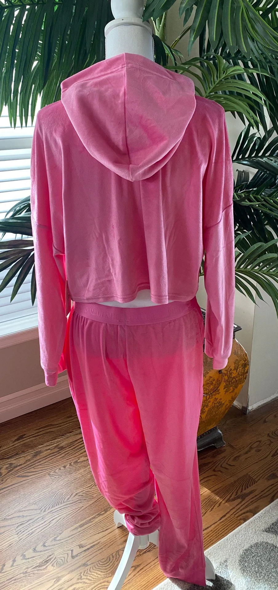 Juicy Couture Matching Set - Image 2