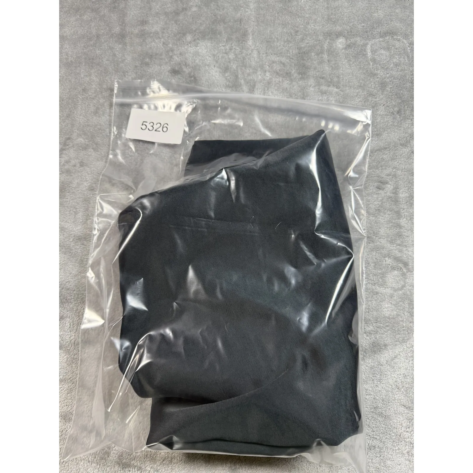 Banana Republic Heritage Top Womens 6 Asymmetrical Satin Halter Tank Green‎ - Image 9