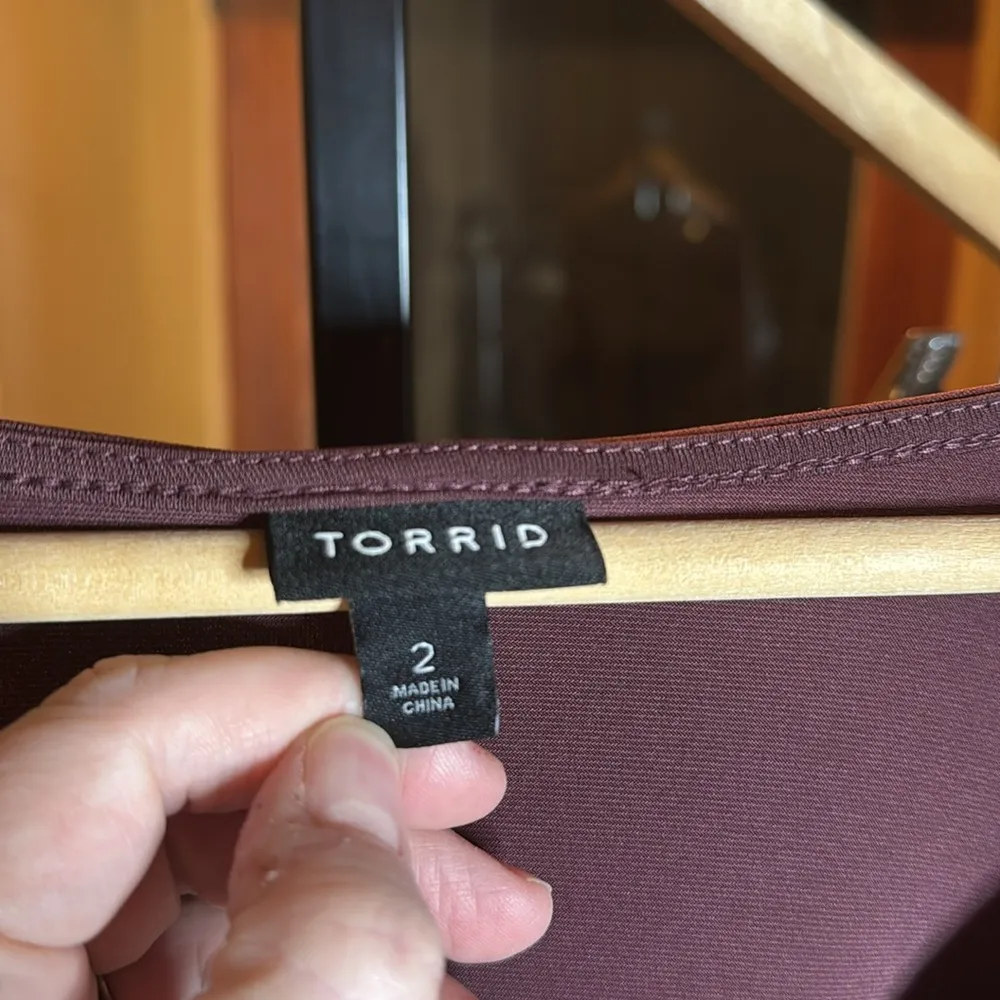 Torrid Studio Knit V-Neck Quarter Sleeve Shirred Top Size 2X - Image 9