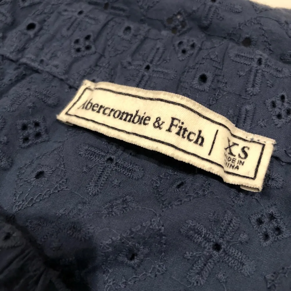 A&F Navy Eyelet Off the Shoulder Top - Image 4