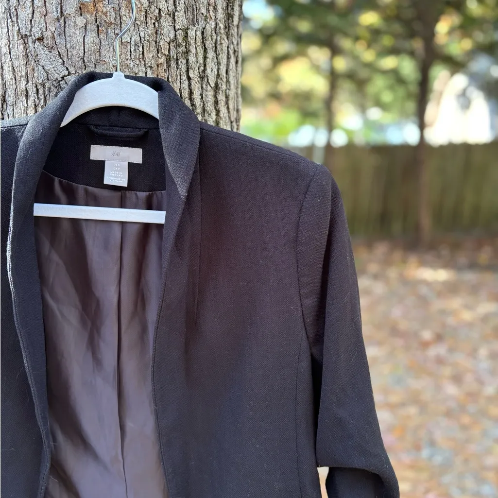 H&M  Classic Black Blazer - Image 8