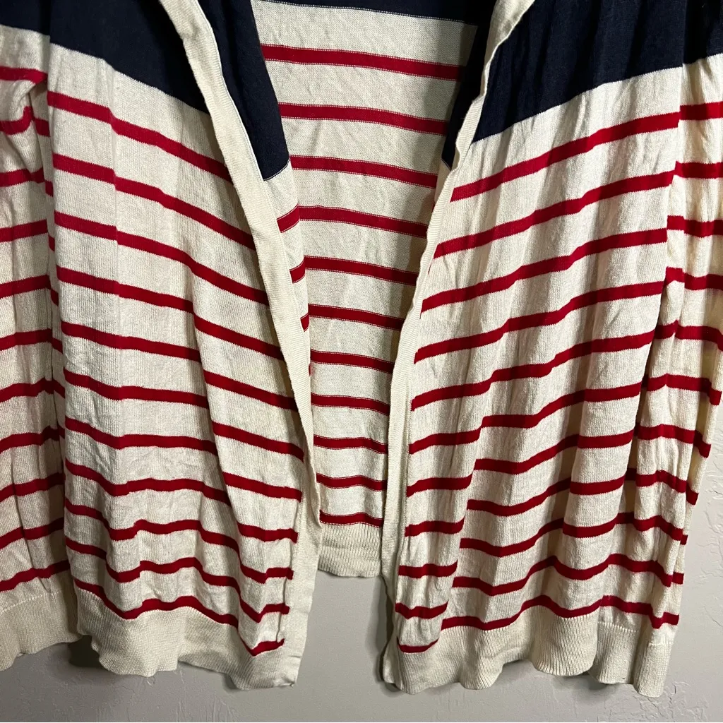 Vero Moda Maddox Stripe Patriotic Americana Red, Blue, Cream Drapey Cardigan - Image 4