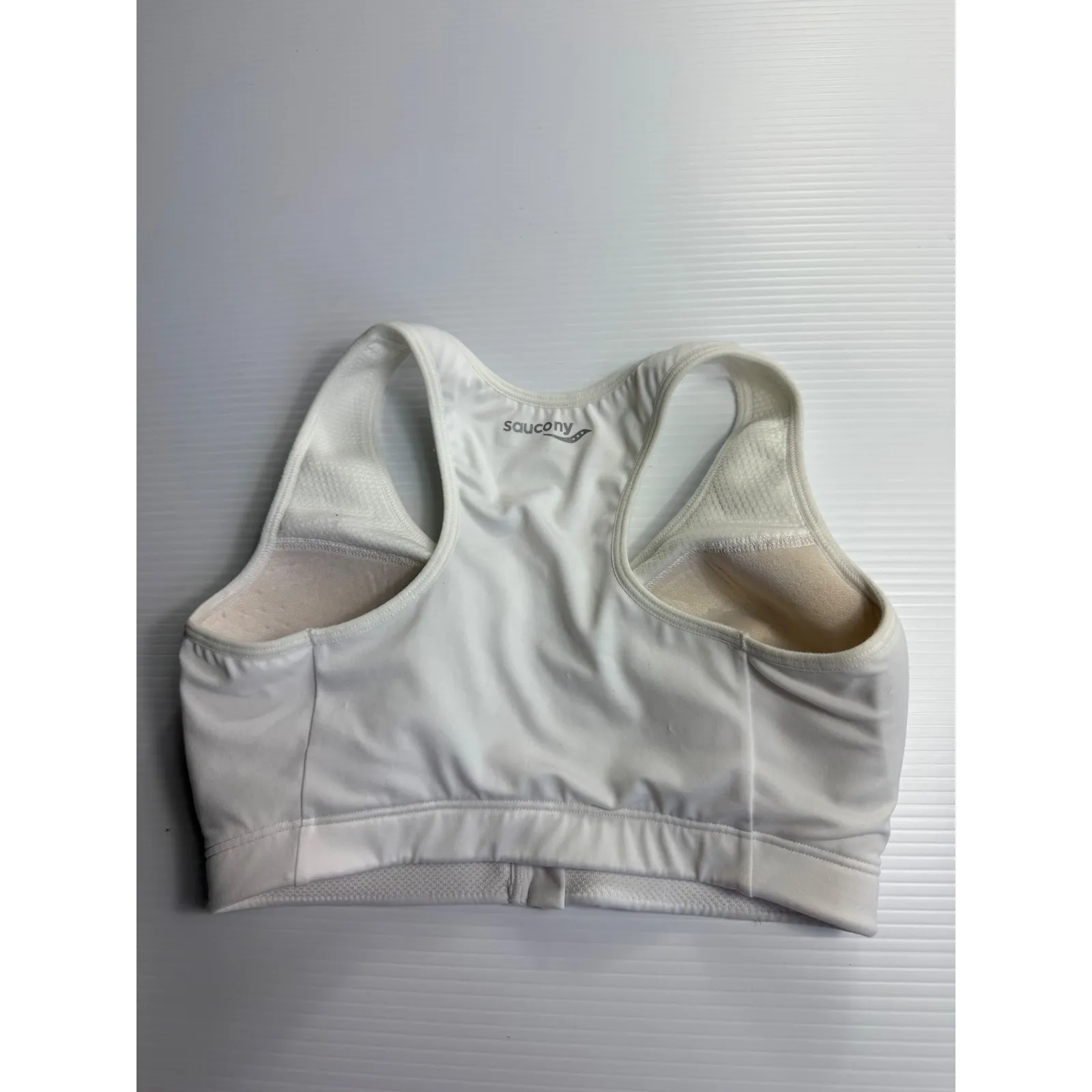 Saucony Zip Front Impact Sports Bra White Racerback Activewear Size 34DD - Image 6