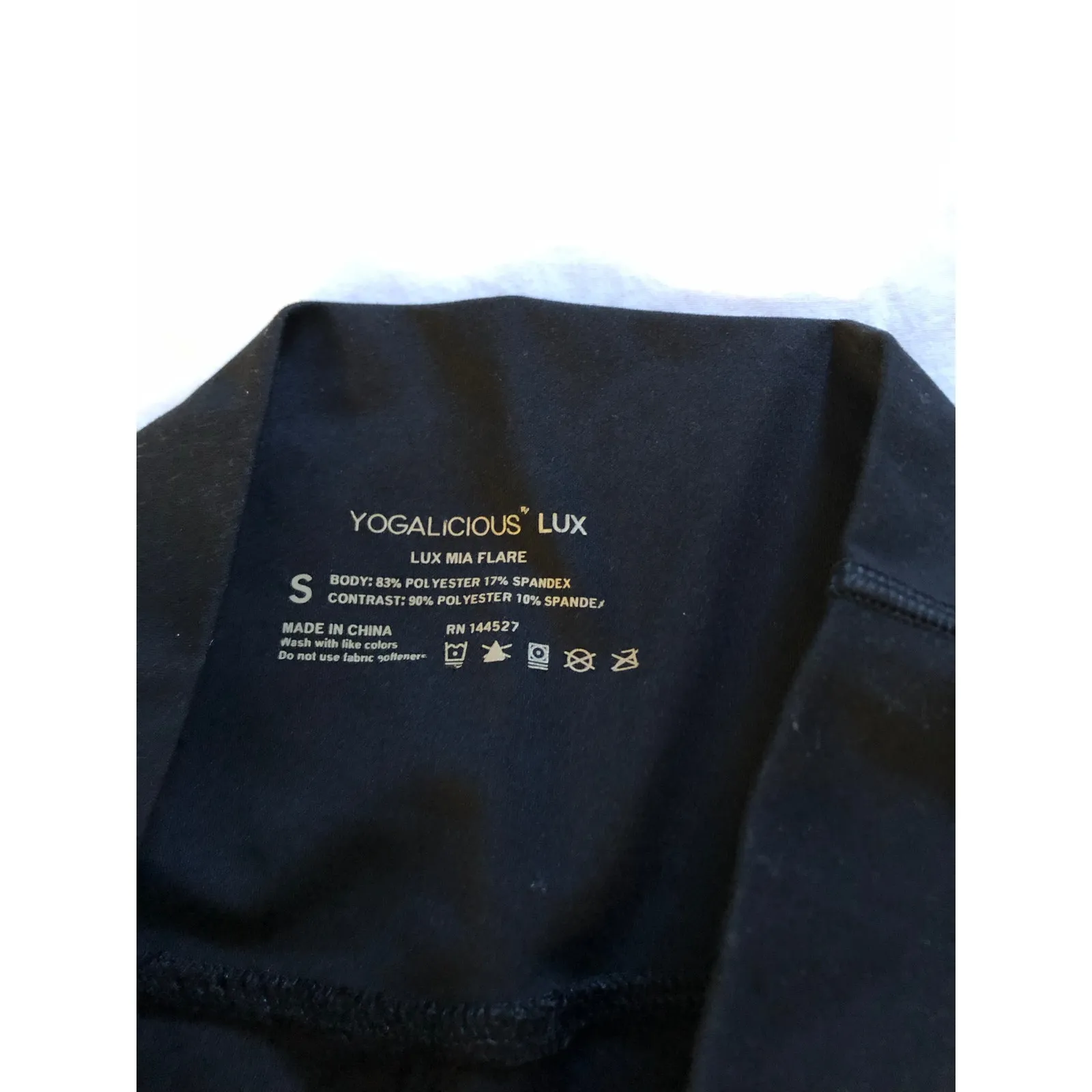 Yogalicious Lux Mia Flare black leggings Size Small - Image 5