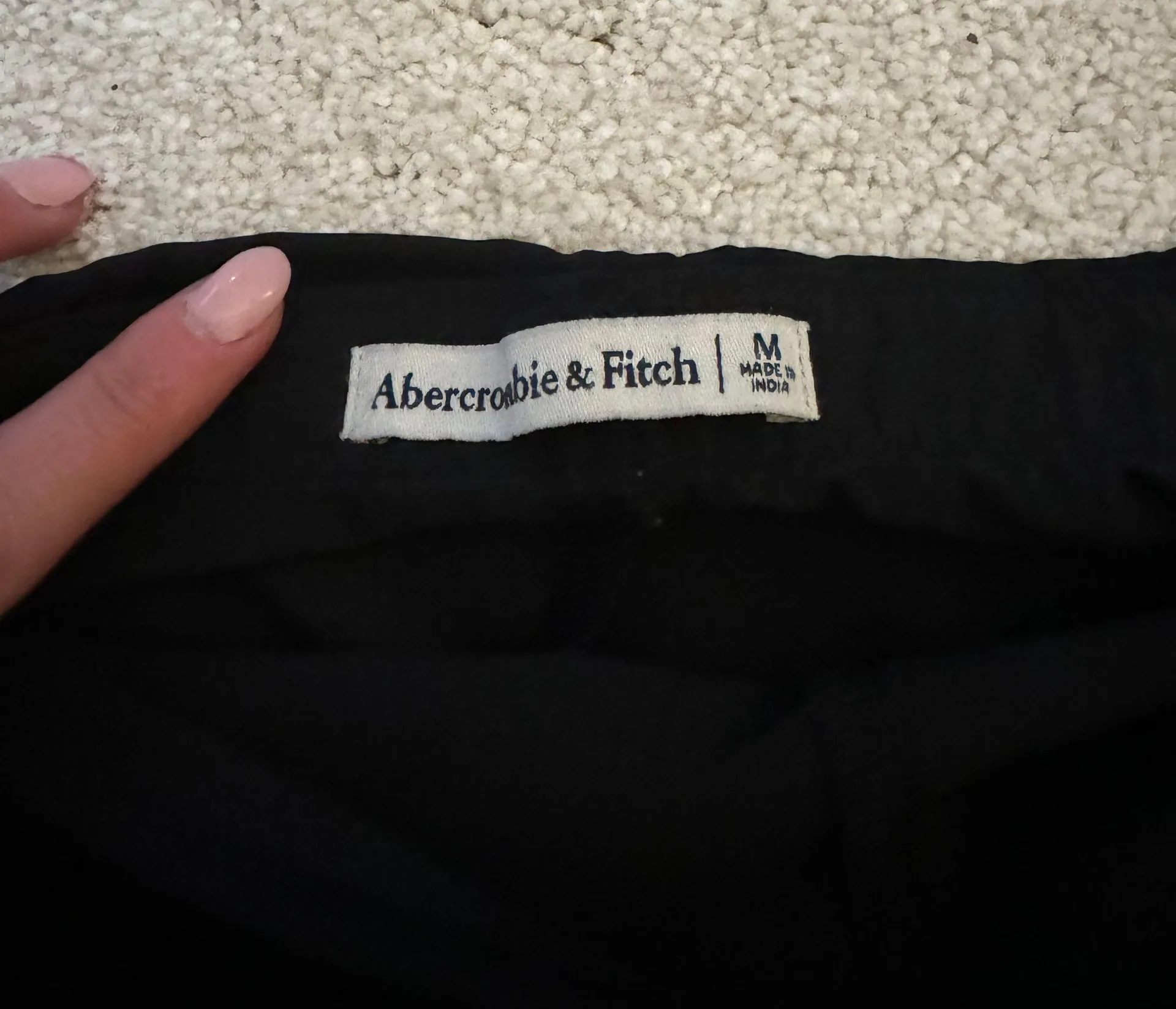 A&F Scarlett Mini Skirt - Image 3