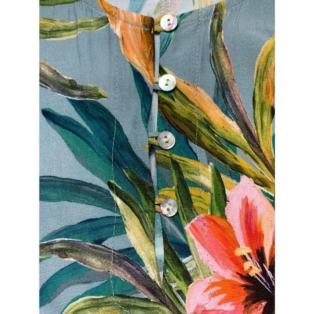 New. Karen Kane tropical print bell sleeve top. Runs big. 4-8 - Image 8