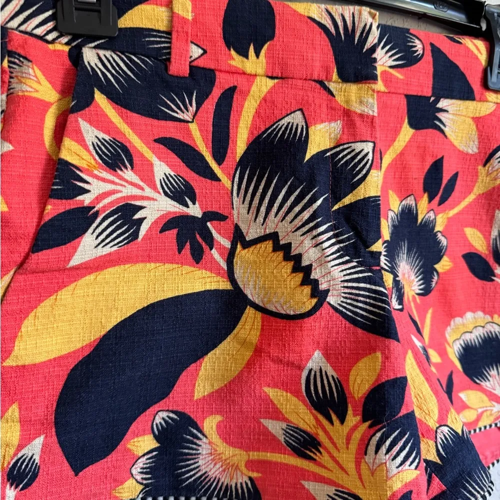 J Crew Coral Navy Floral Cotton Blend Shorts Womens 6 Summer Beach Coastal - Image 2