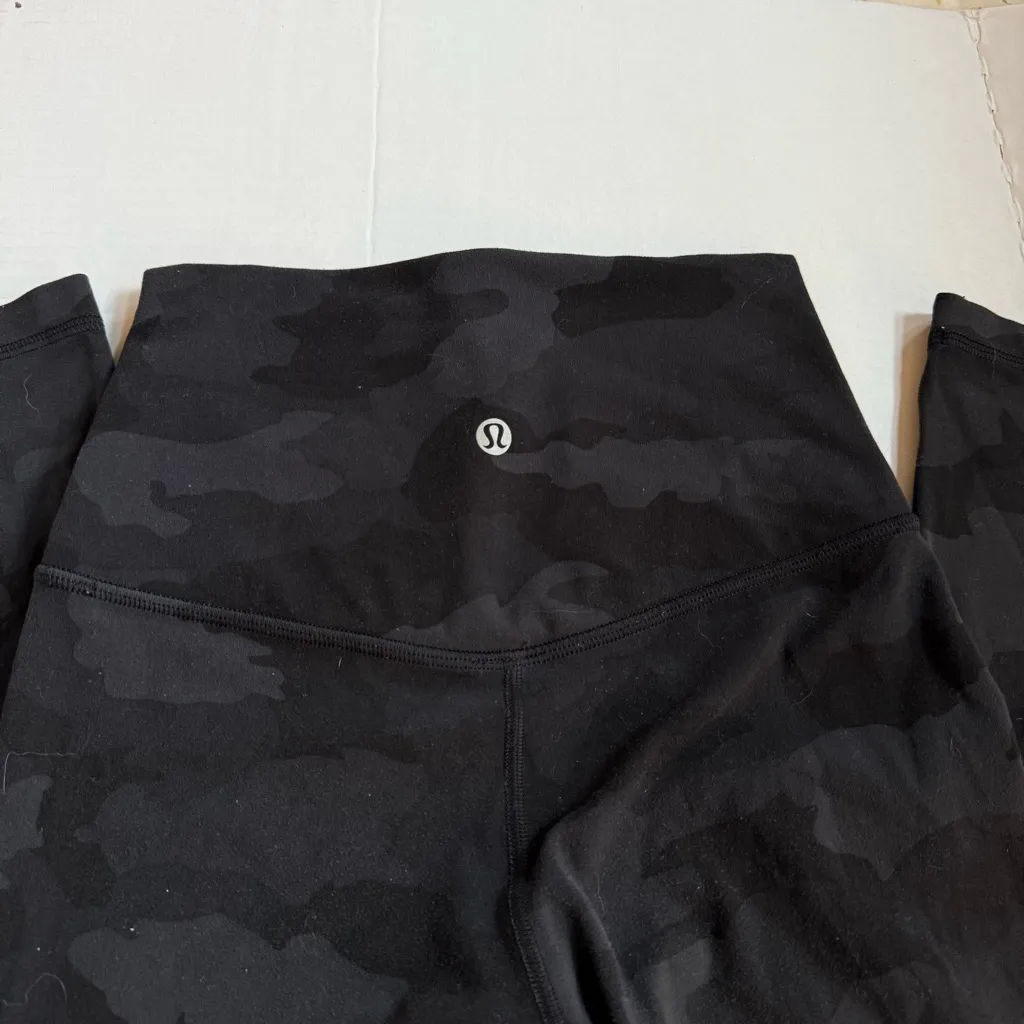 Lululemon Align Camo Cropped Leggings 23" - Image 2