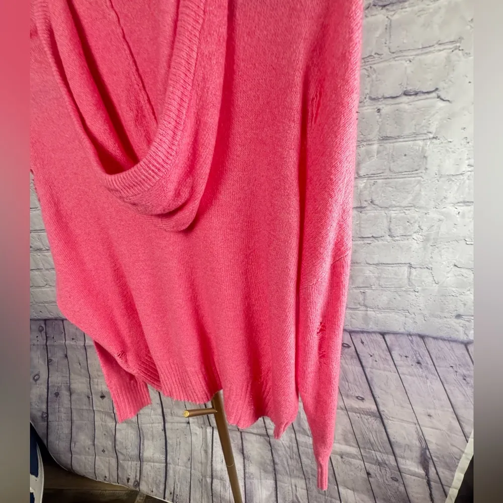 American Eagle distressed ripped sweater hoodie NWT Pink size Medium - Image 12