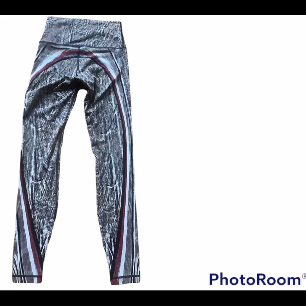 Lululemon wunder under hi-rise tights pants 28” polychromatic multi black size 4 - Image 6