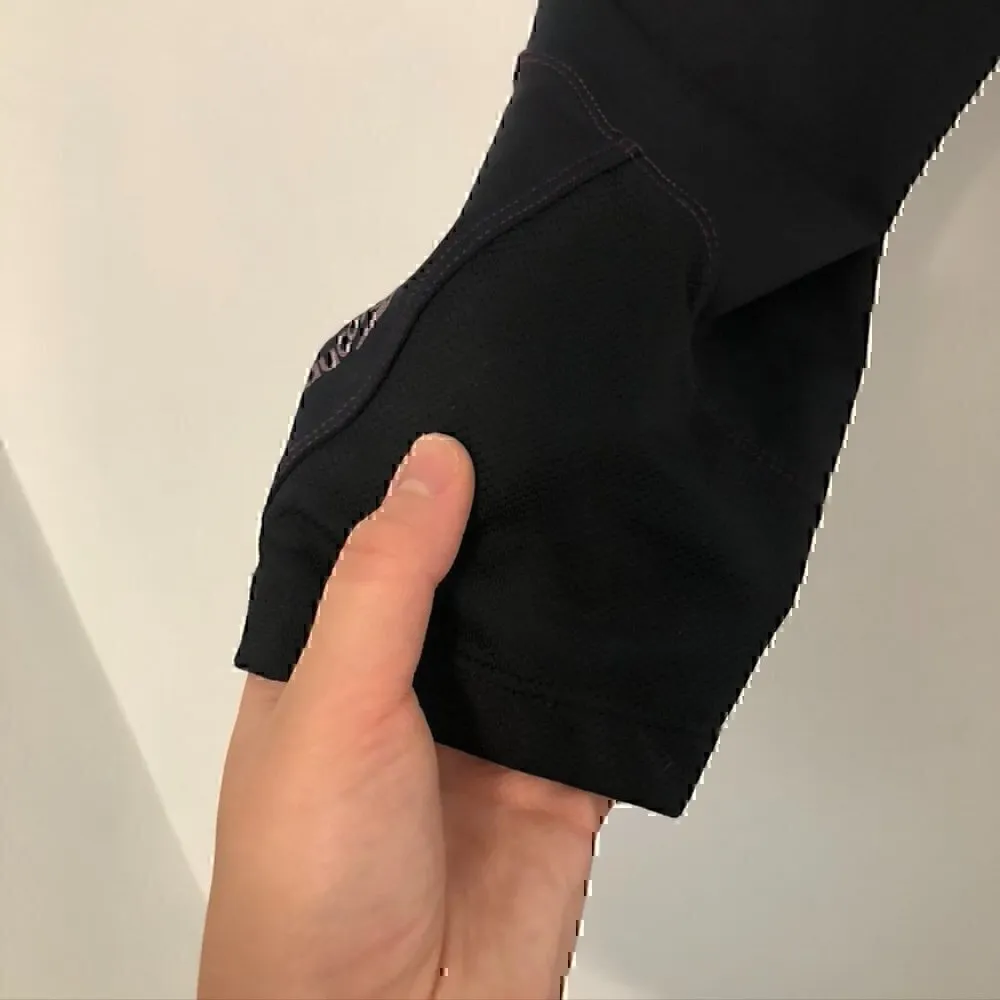 SAUCONY Black Burgundy Maroon Stripe Trim Capri Capris Active Leggings Legging - Image 12