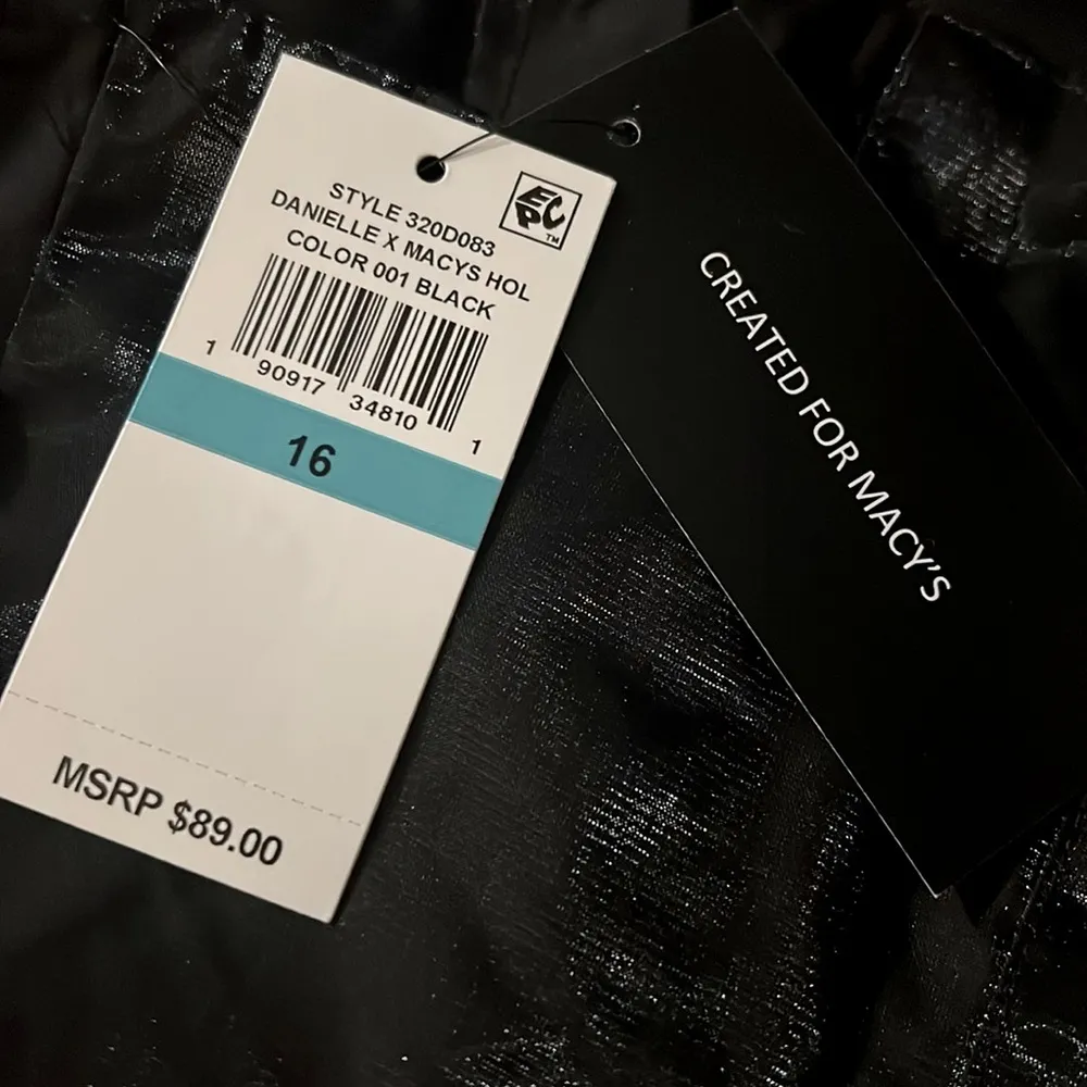 Danielle x Macy’s Fit & Flare Mini Dress w/Pockets in Black, Size 16 NWT $89 - Image 4