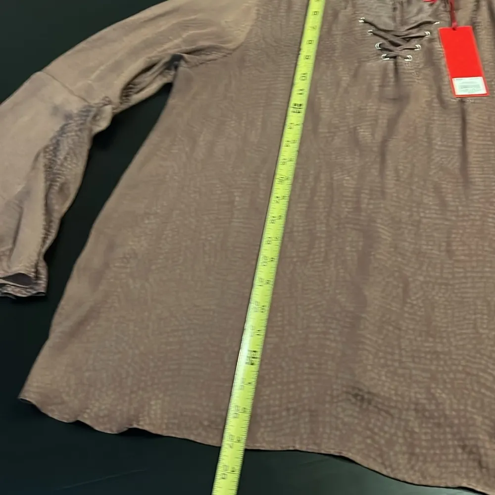 Jennifer Lopez blouse top NEW - Image 5