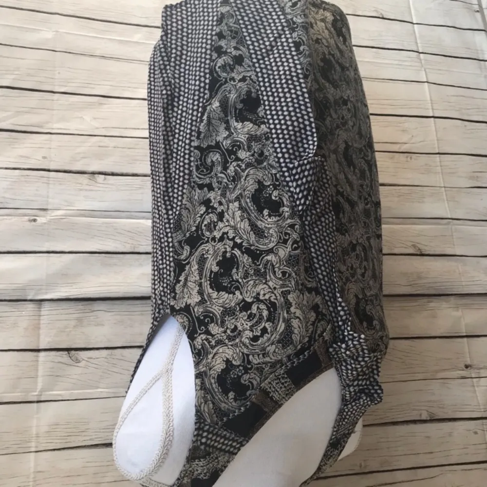 Mystree Multi Patterned Sleeveless Blouse - Image 3