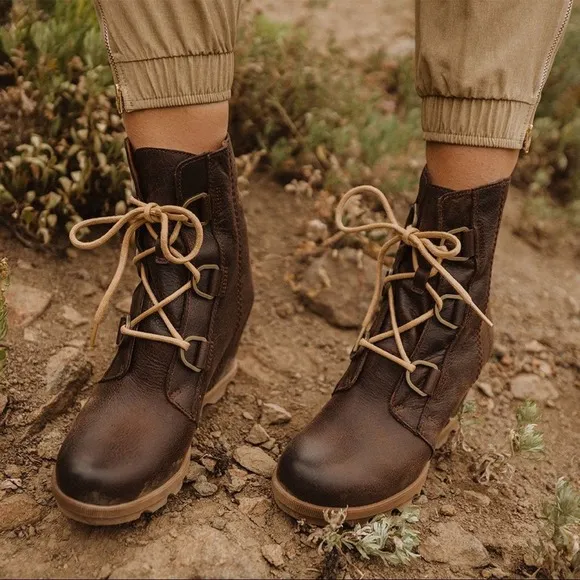 Sorel Women's Brown Joan of Arctic Wedge II Leather Boots Burro 10.5 NEW - Image 1