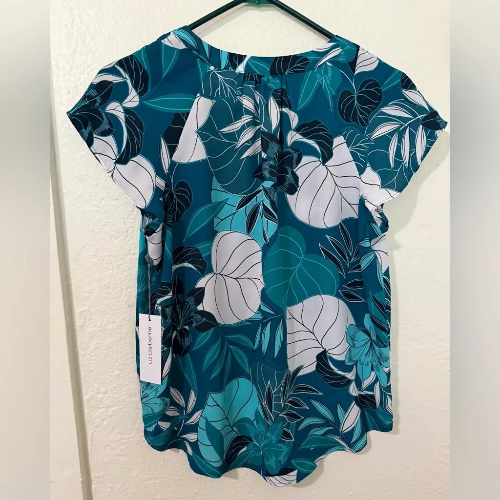 Liz Claiborne Women's Polyester Tropical Different Blues Short Sleeve Blouse XS - Image 6