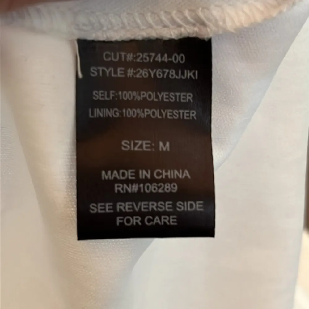 Trixxi Floral Mini‎ Dress Size Medium Milkmaid Fit and Flare Babydoll Smocked - Image 10