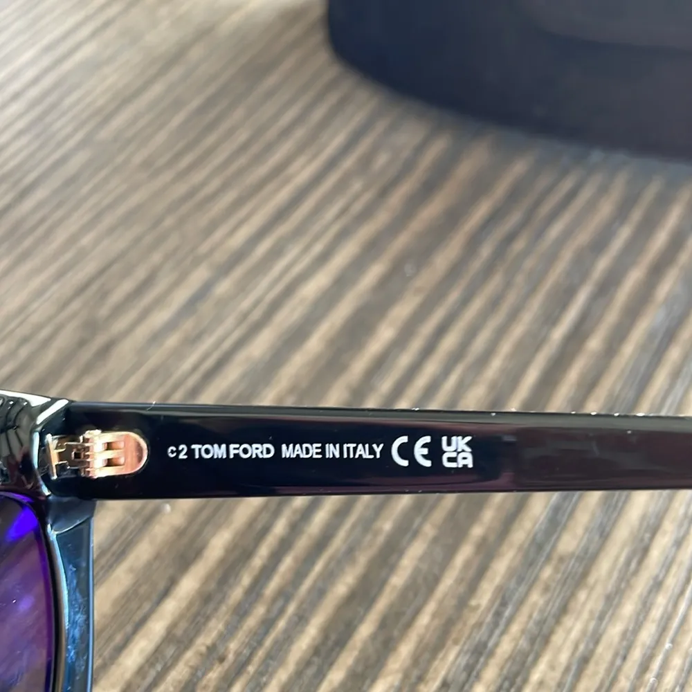 Tom Ford  Doris Sunglasses Full Set - Image 7